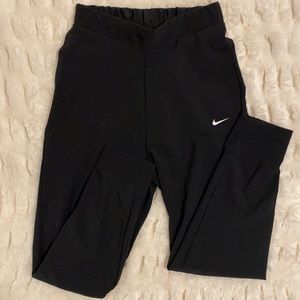 Nike Bliss Victory Pant